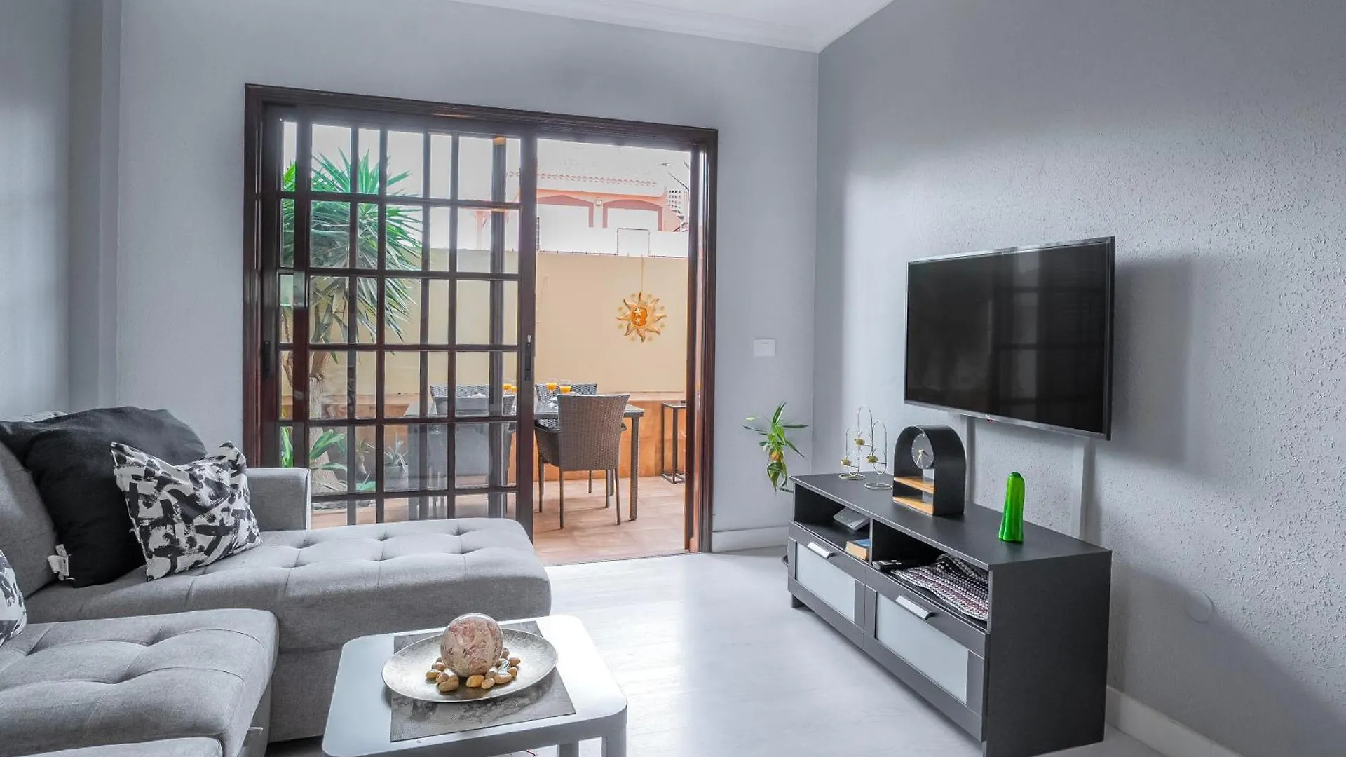 Modern 1Bd Apt With A Patio And Pool, Balcon Del Mar, B52 Arona  Španělsko